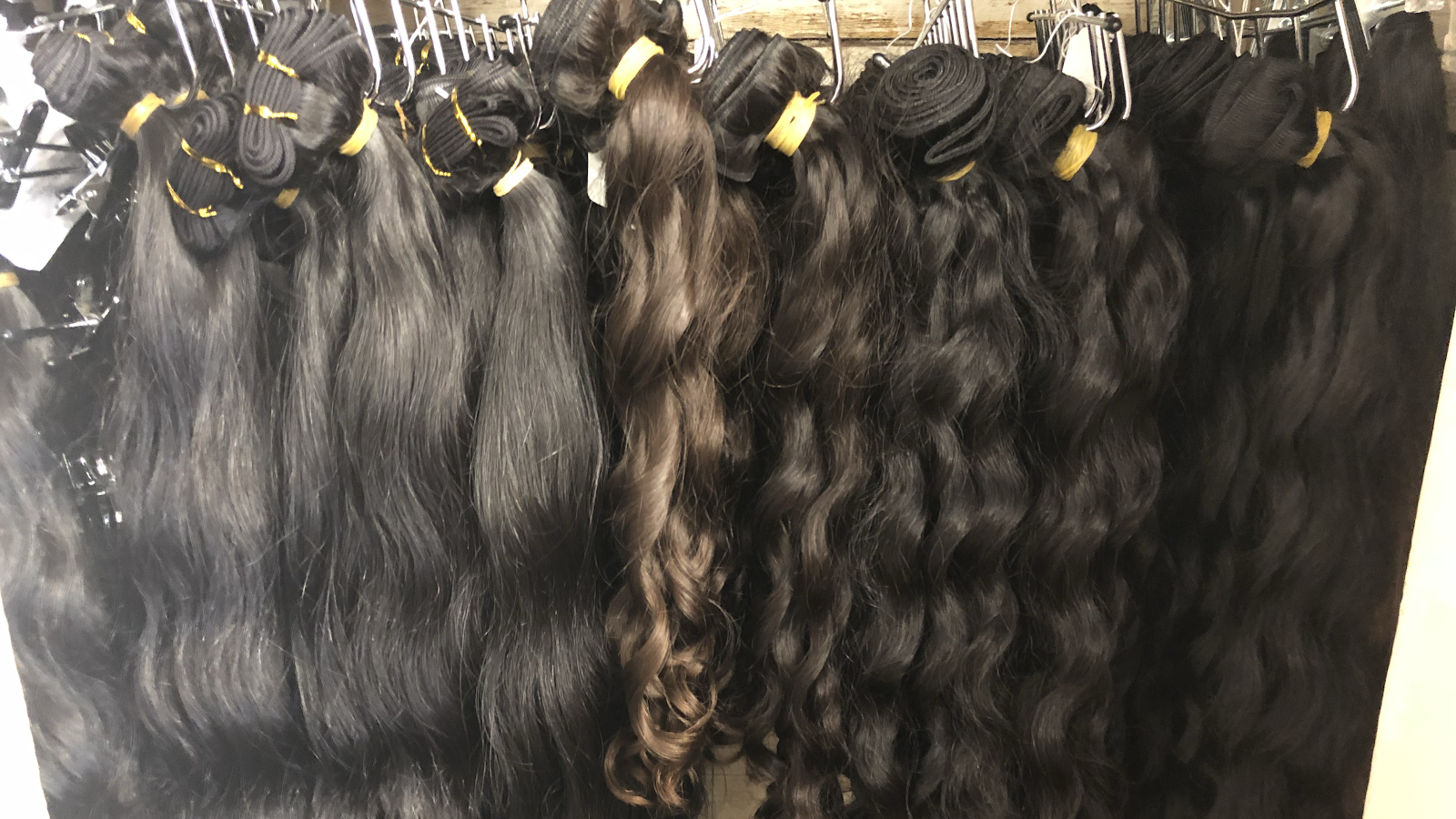 Suave House Beauty Salon - Beauty Spa in Lafayette