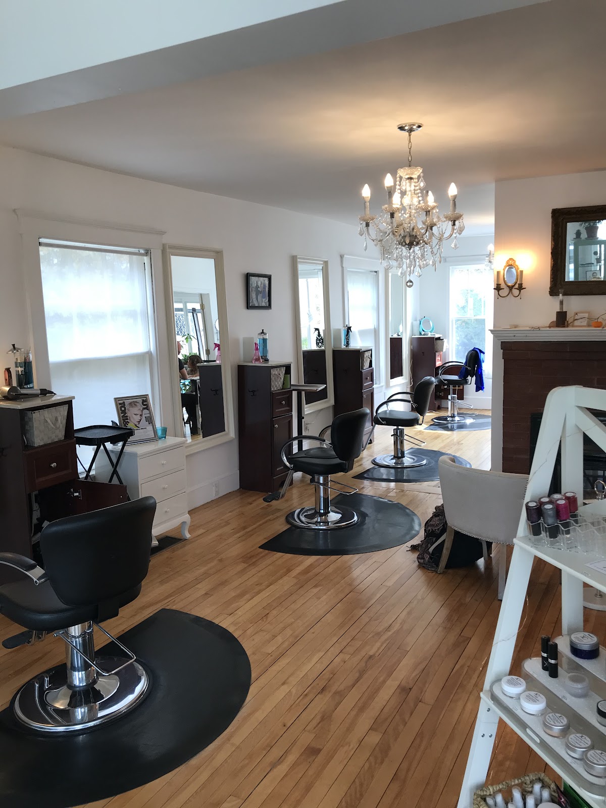 Organic Roots salon & Spa - Hair Salon in Portland