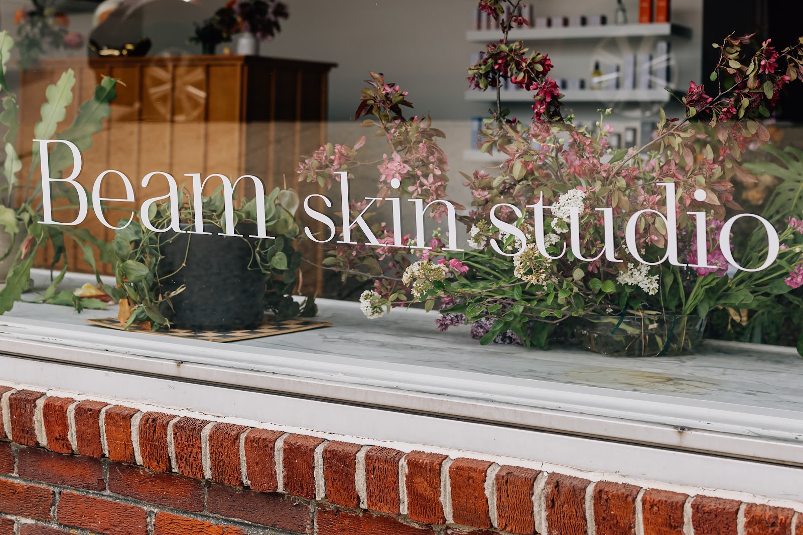 Beam skin studio - Hair Salon in Portland