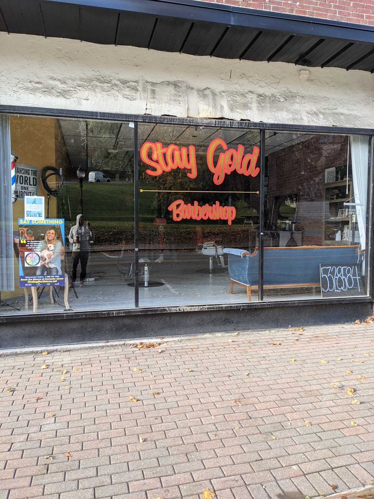StayGold Barbershop - Barbershop in Bangor