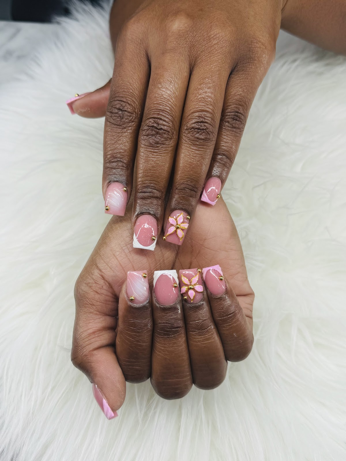 GALAXY NAILS & SPA - Nail Salon in Detroit