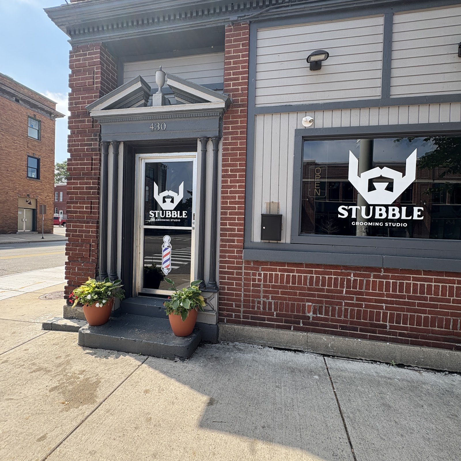 Stubble Grooming Studio - Barbershop in Grand Rapids