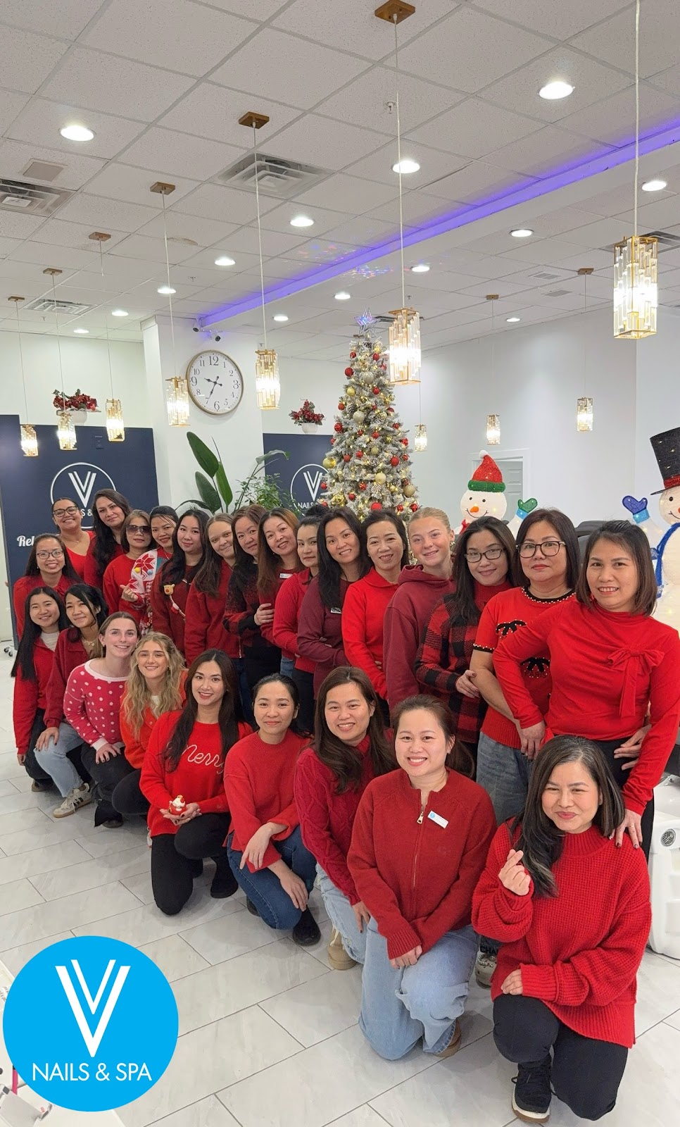V V Nails and Spa - Nail Salon in Grand Rapids