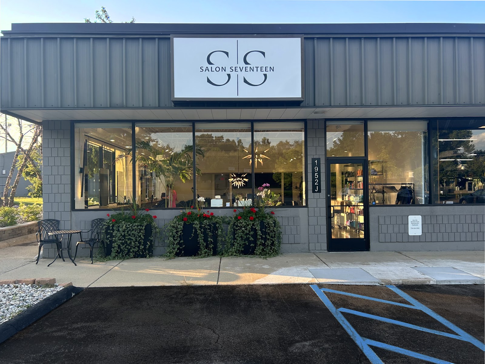 Salon Seventeen - Ann Arbor - Hair Salon in Ann Arbor