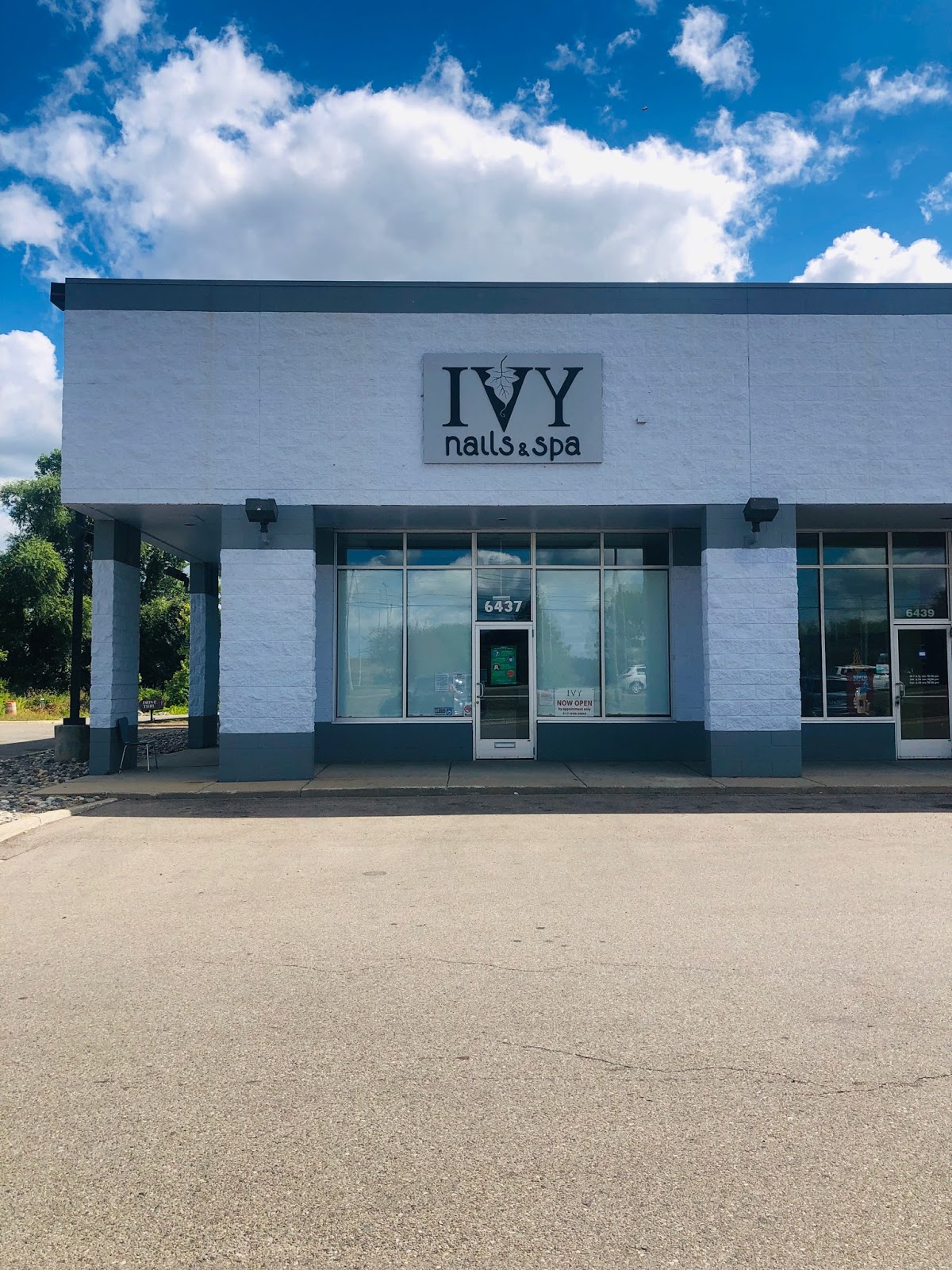 Ivy Nails & Spa - Nail Salon in Lansing