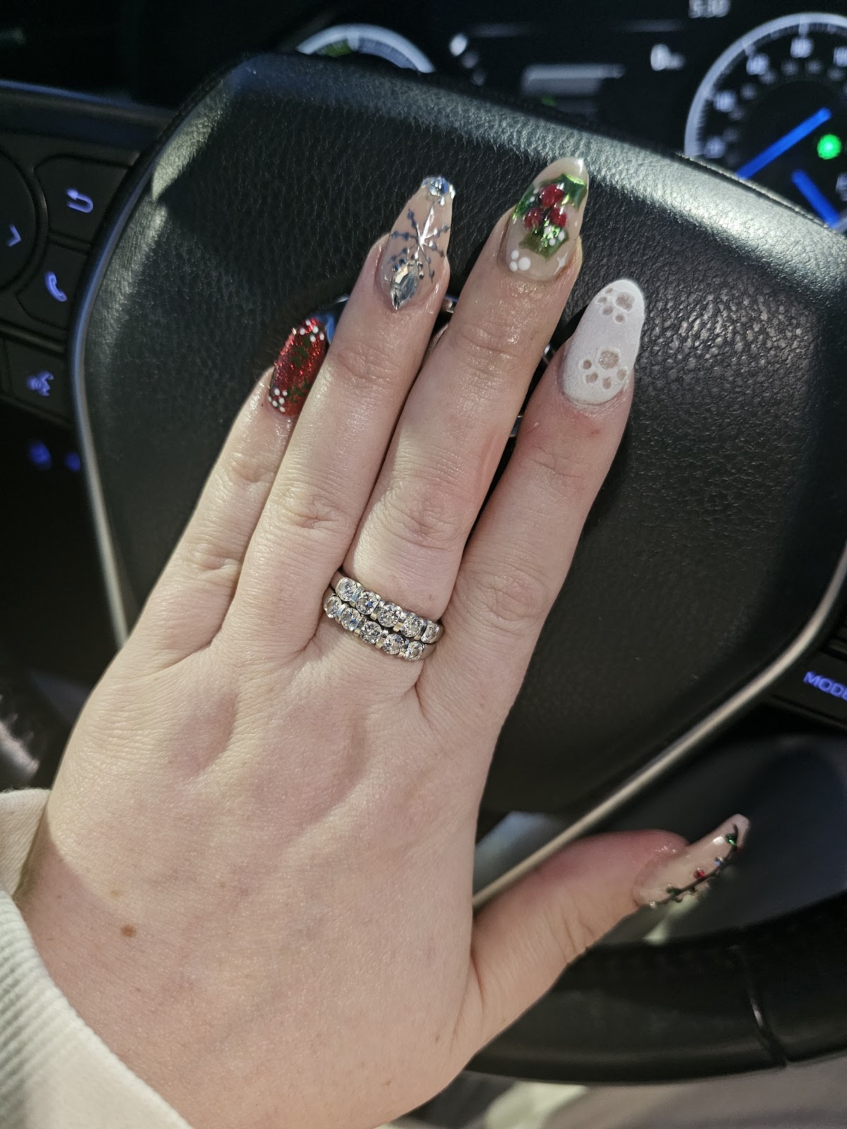 Onyx Nail Company - Nail Salon in Lansing