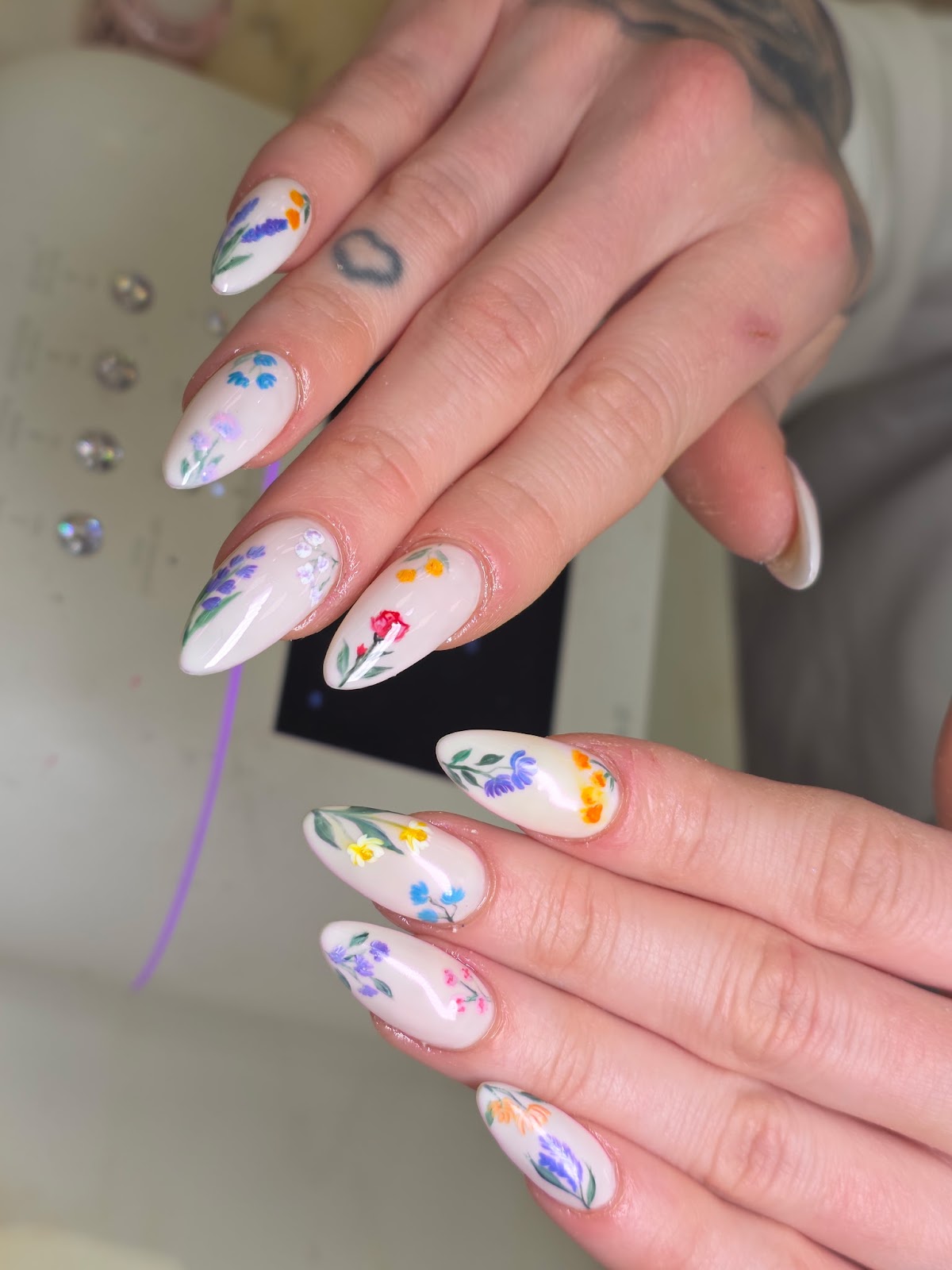Luxx Nails & Spa - Nail Salon in Kalamazoo