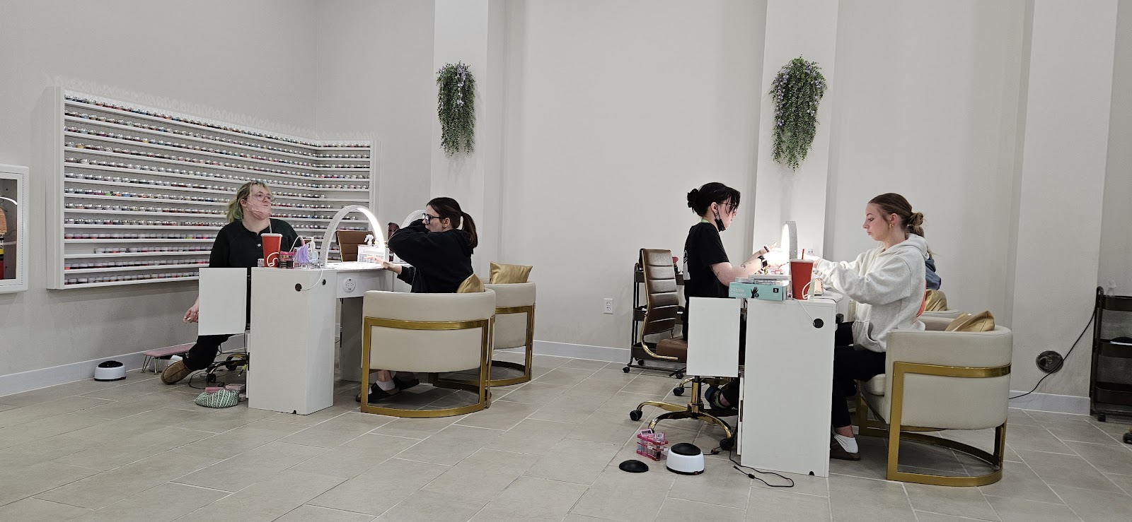 Catherine Nails - Nail Salon in Kalamazoo