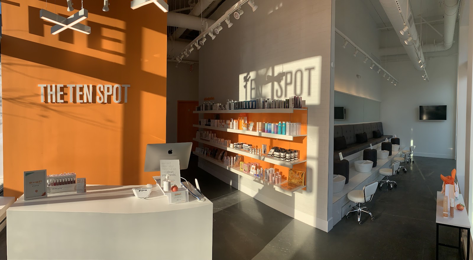 THE TEN SPOT - Nail Salon in Minneapolis