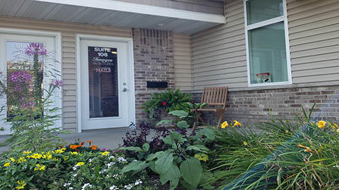 Images Salon Studios - Nail Salon in Rochester