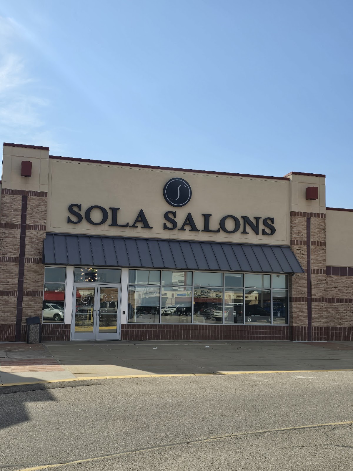Sola Salons - Hair Salon in Rochester