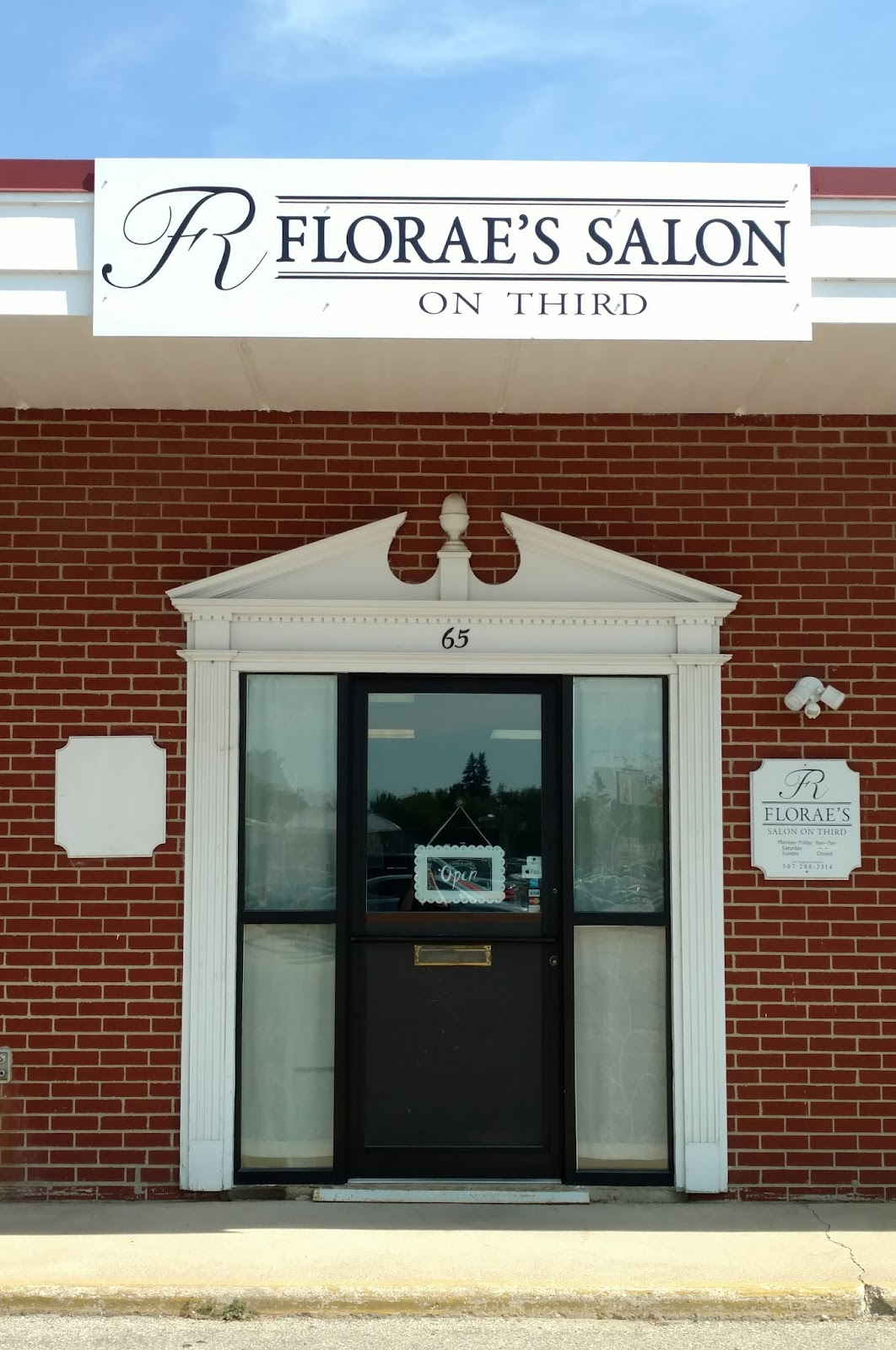 FloRae's Salon - Hair Salon in Rochester