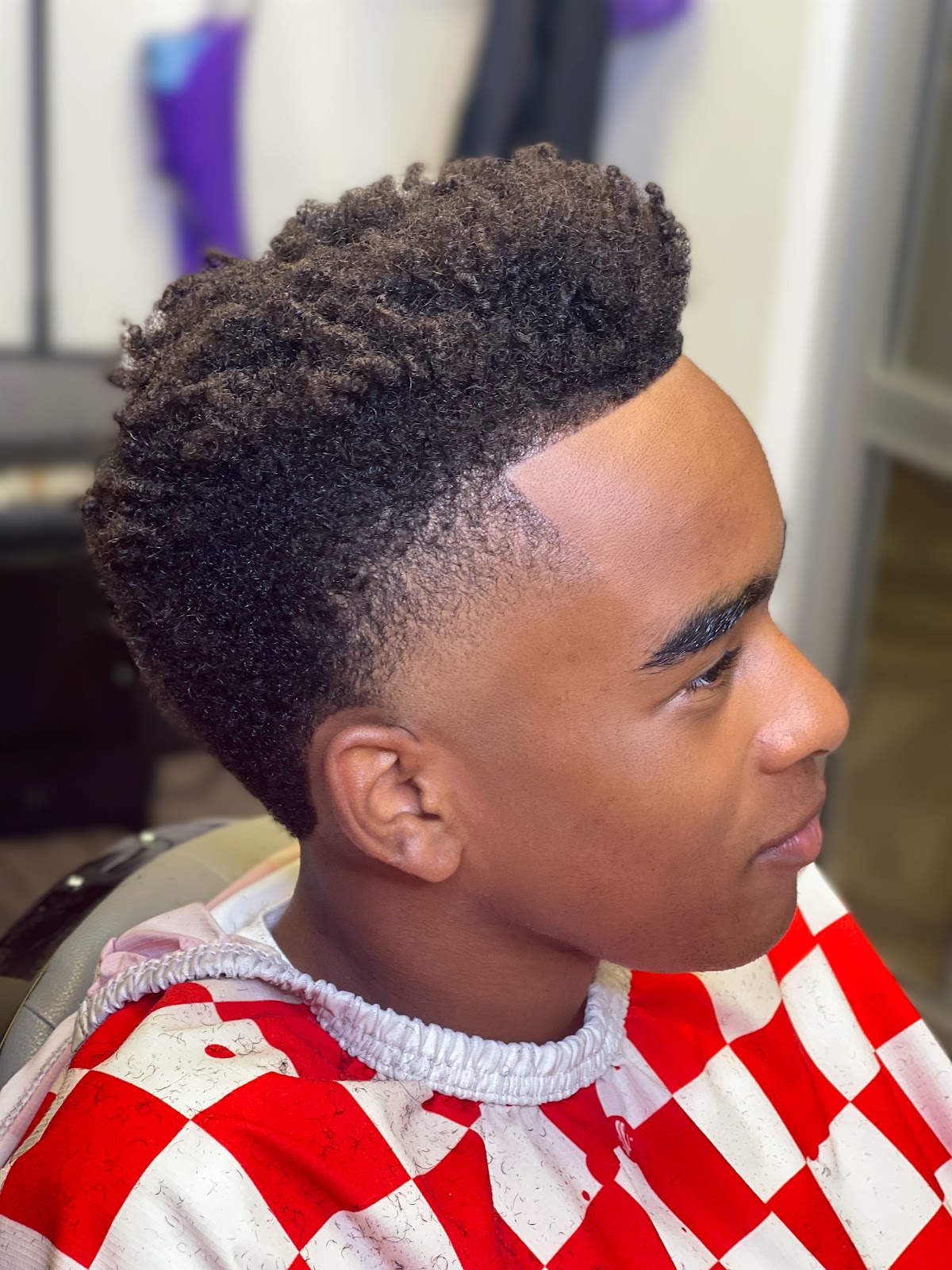 Gentleman's Barber Lounge - Barbershop in Bloomington