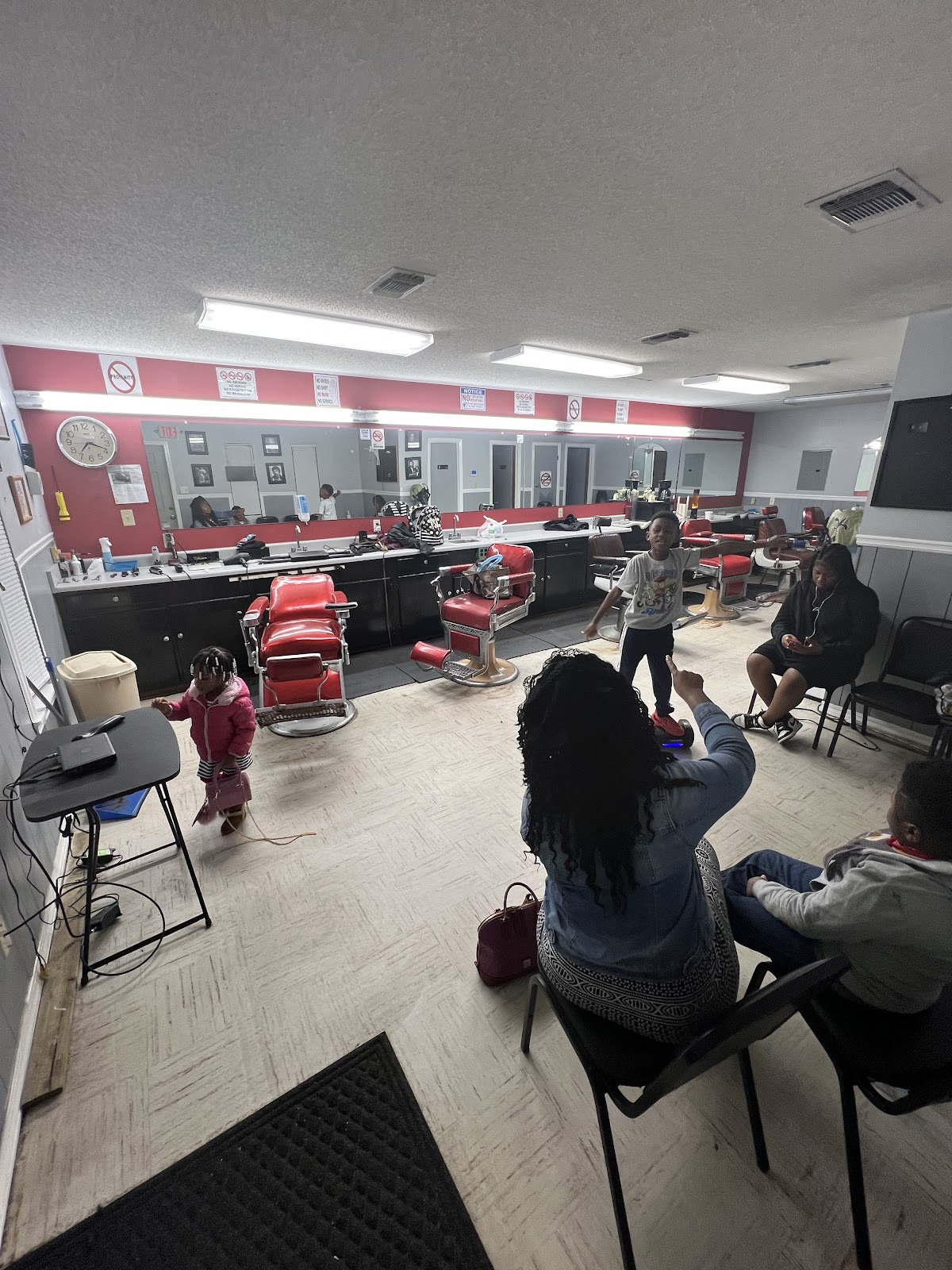 Fade Therapist Barbershop - Barbershop in Gulfport