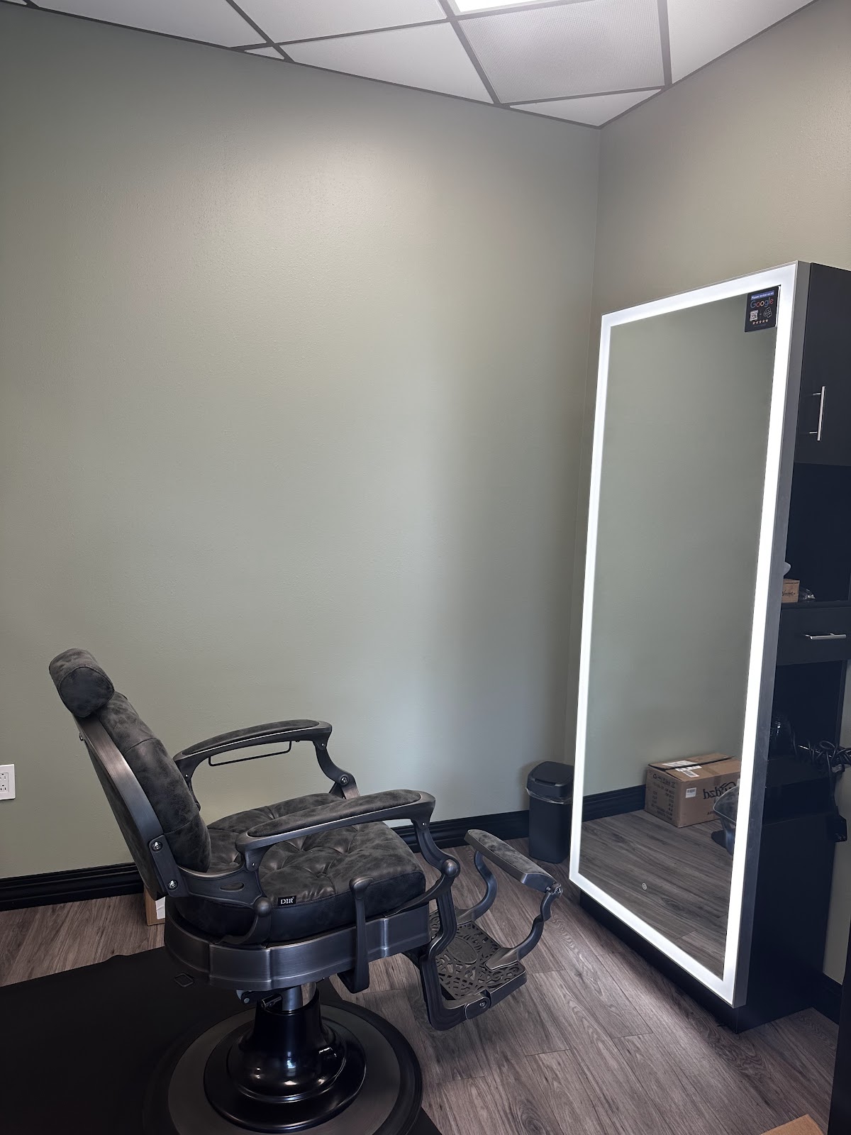 Coiled Clippers, LLC - Barbershop in Gulfport