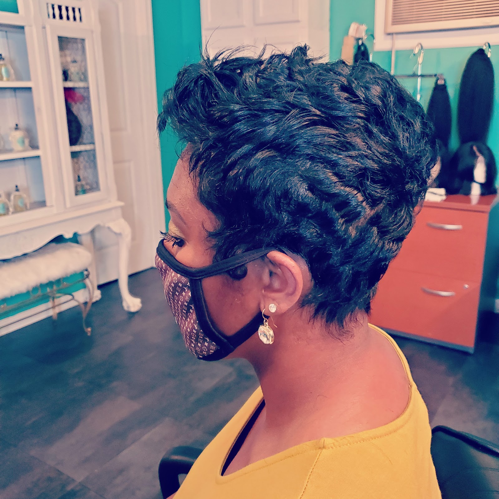 Hair Vibe the Salon LLC - Hair Salon in Gulfport
