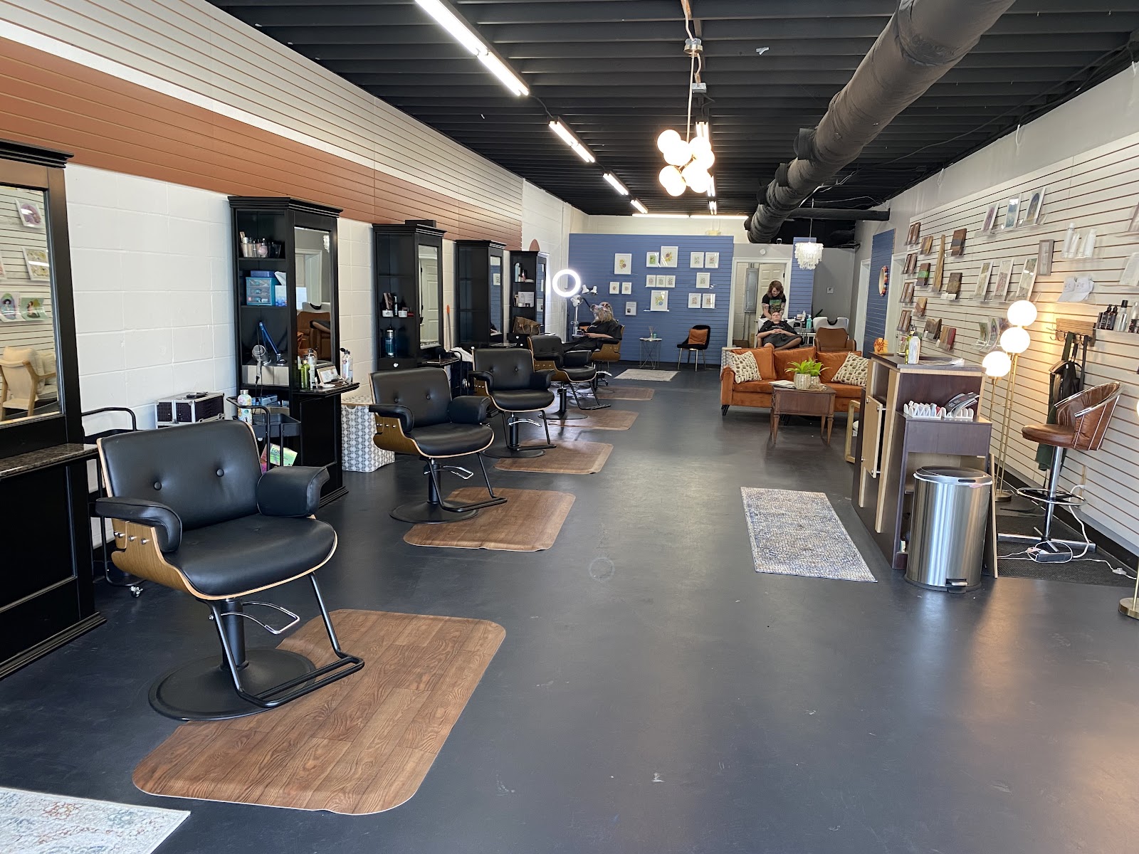 Local Style - Hair Salon in Hattiesburg