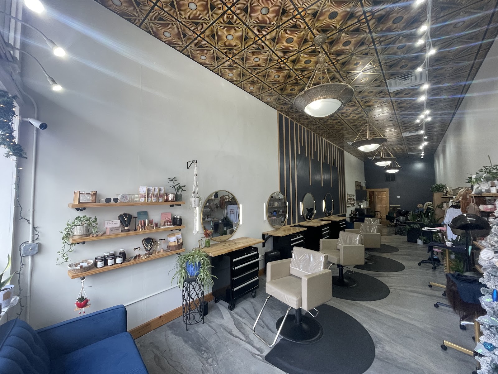 Lux - A Boutique Salon - Beauty Spa in Biloxi