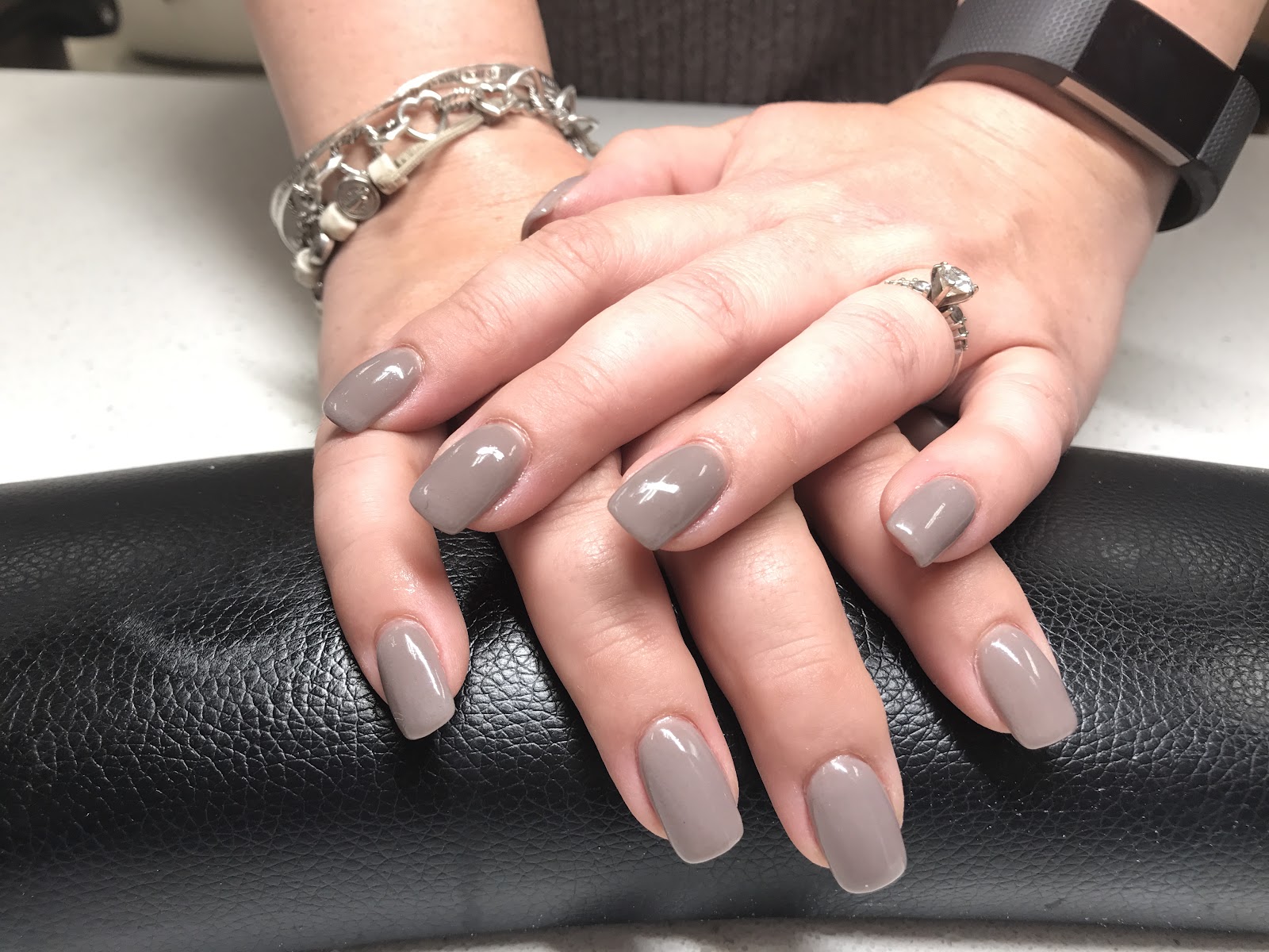 Vanity Nails KC - Nail Salon in Kansas City