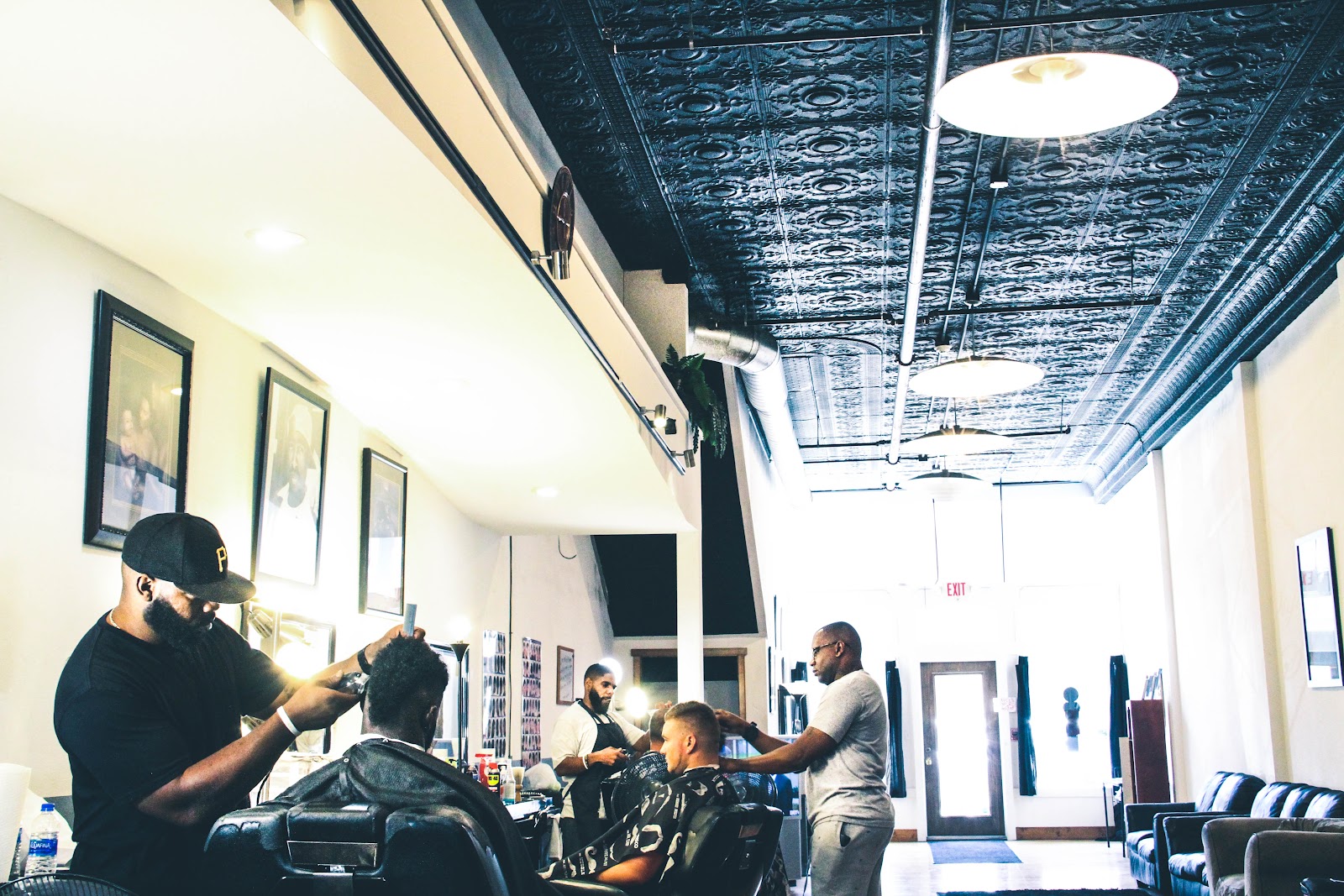 Blu Styles Barbershop - Barbershop in Springfield