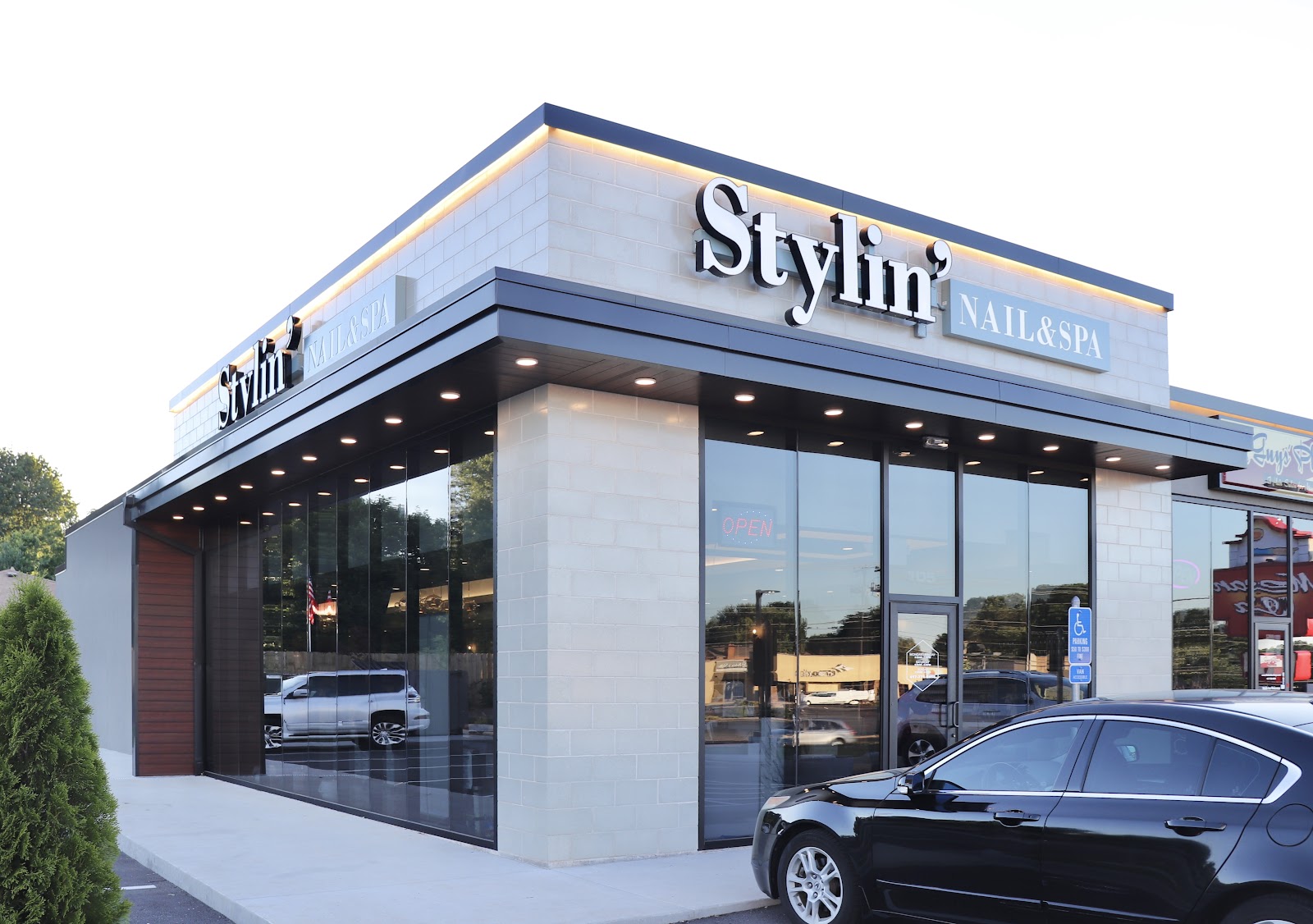 Stylin' Nails & Spa - Nail Salon in Springfield