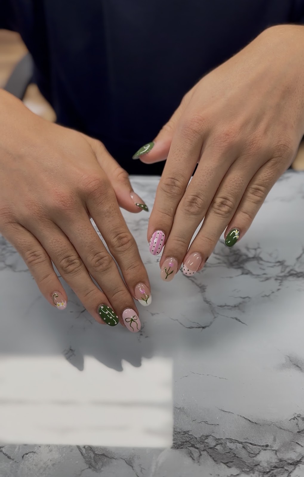 Aura Nails - Columbia, MO - Nail Salon in Columbia