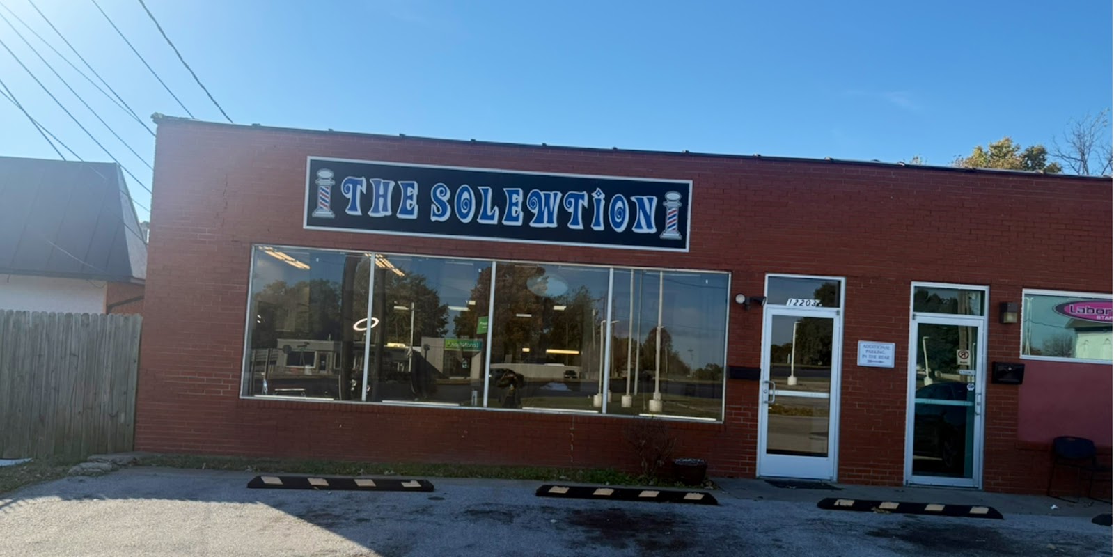 The Solewtion Barbershop - Barbershop in Independence