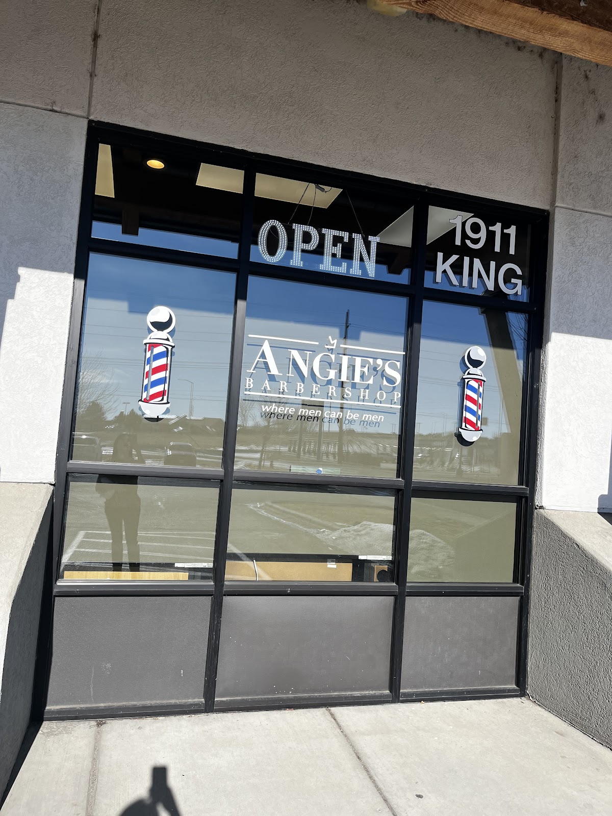 Angies Barbershop - Barbershop in Billings