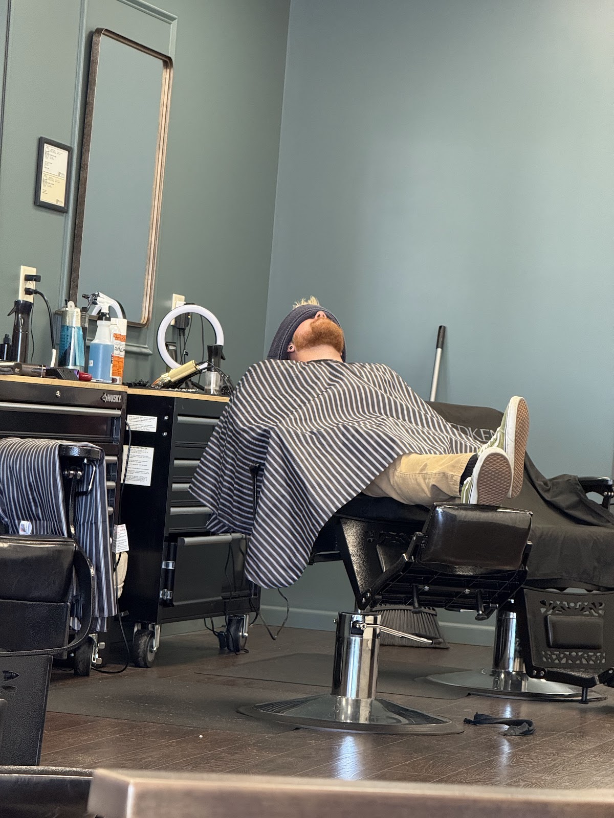 Leather & Oak Barbershop - Barbershop in Missoula