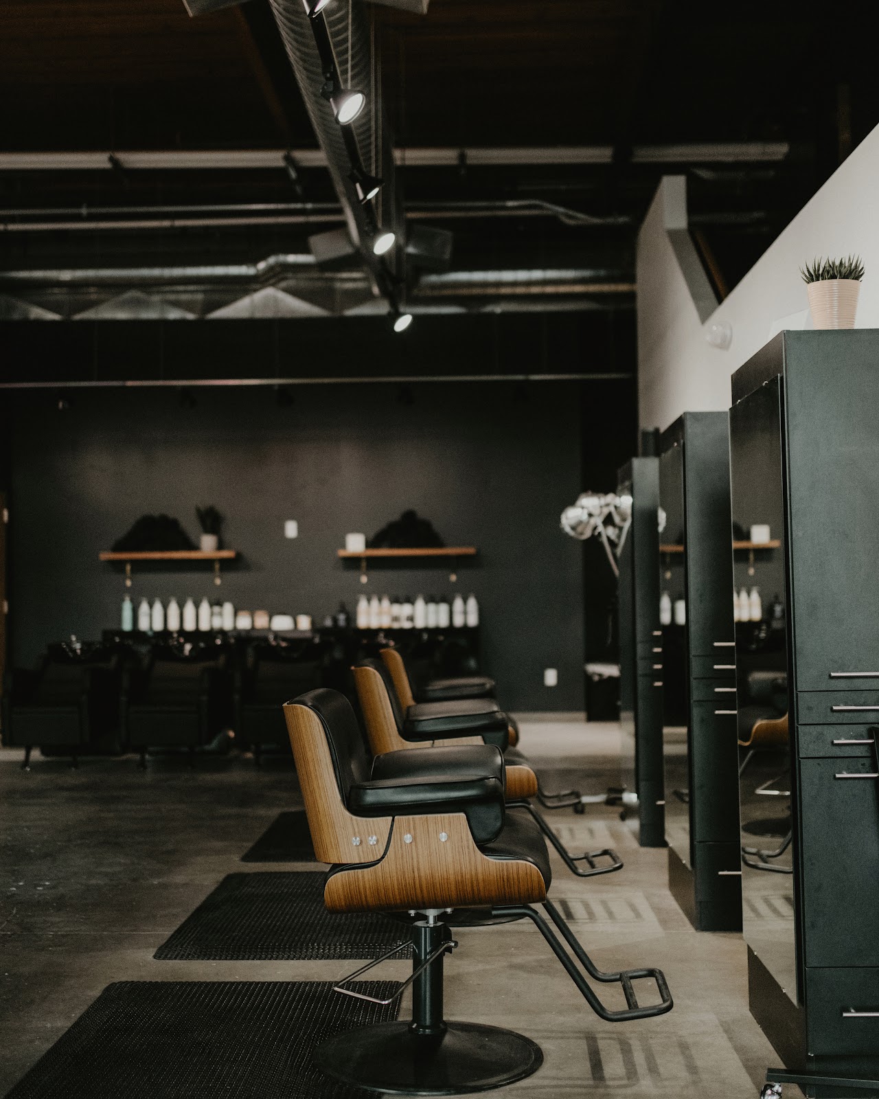 Crown Color Salon - Hair Salon in Missoula