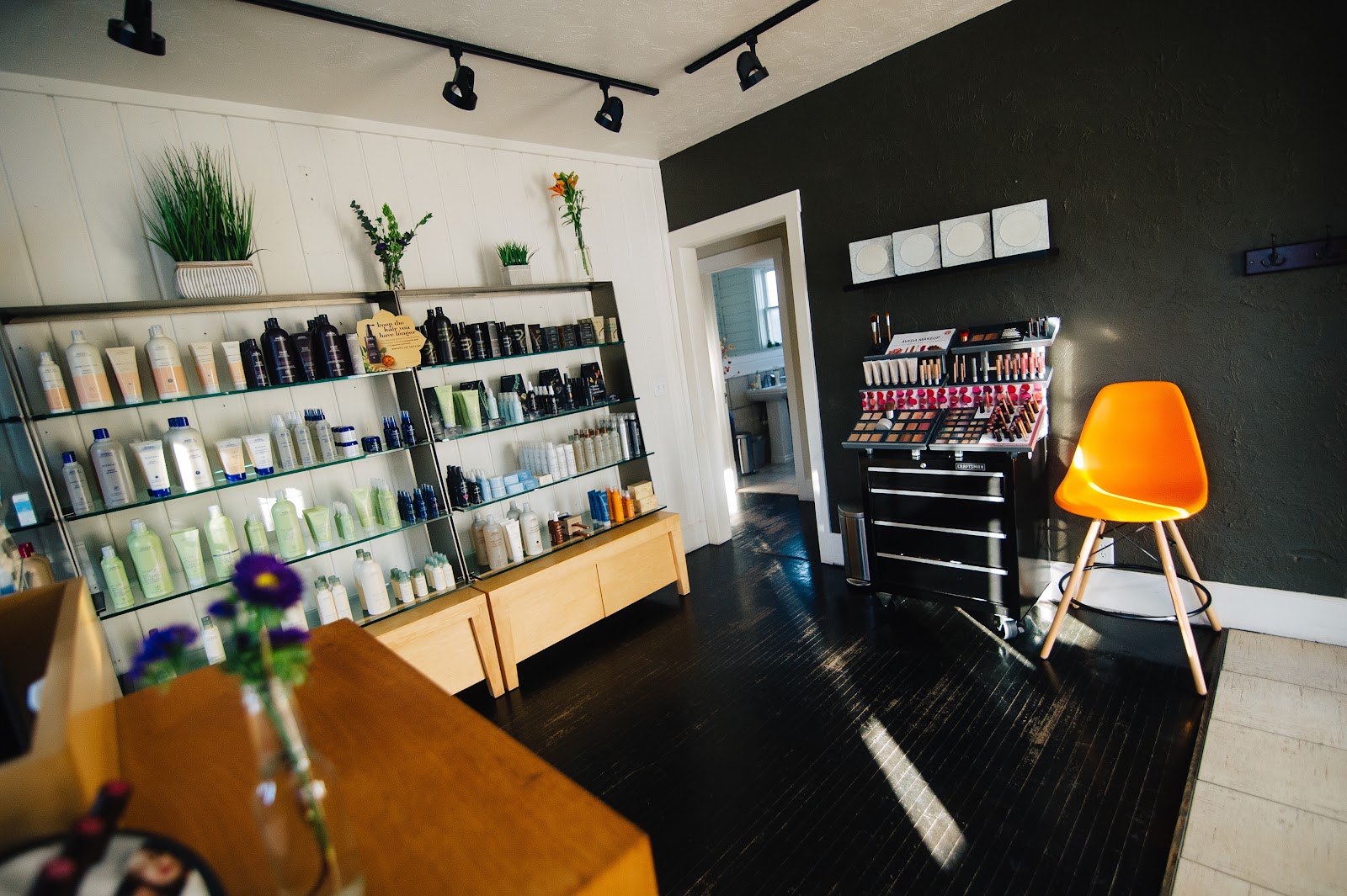 Moxie - An Aveda Concept Salon - Nail Salon in Bozeman
