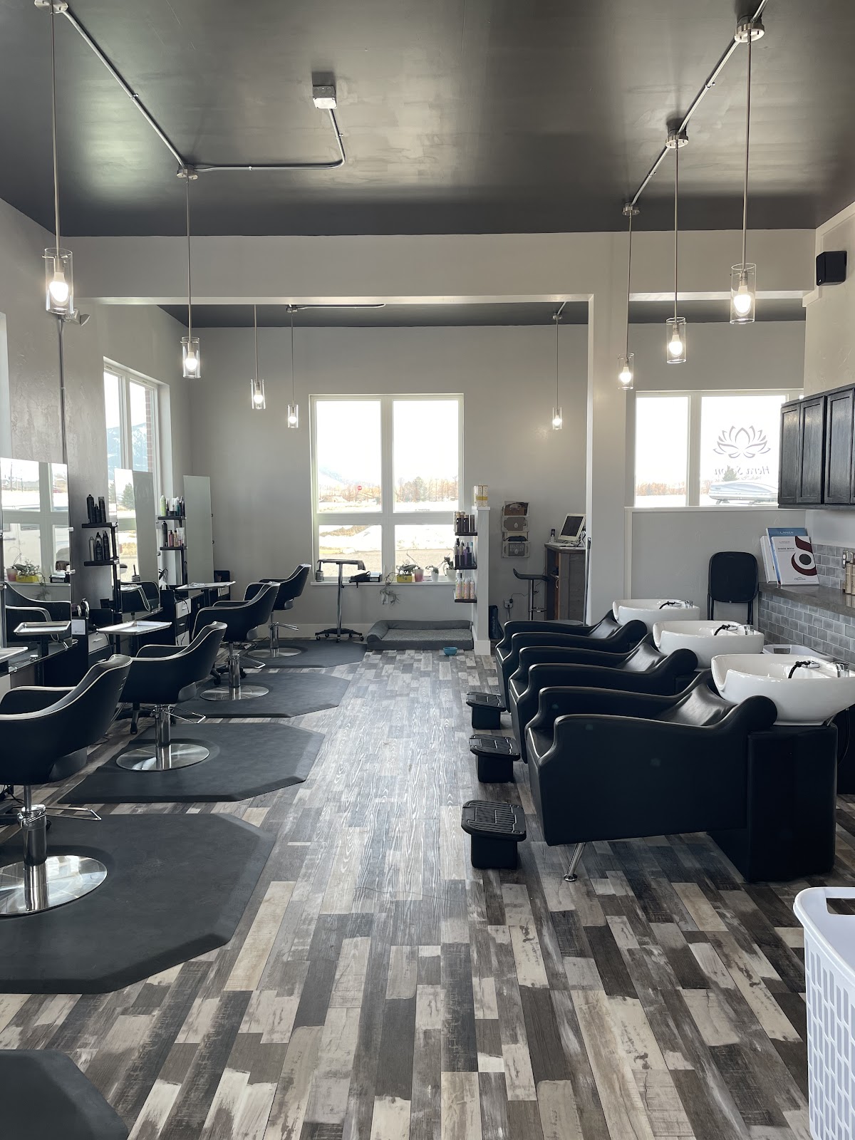Hera Salon - Hair Salon in Bozeman