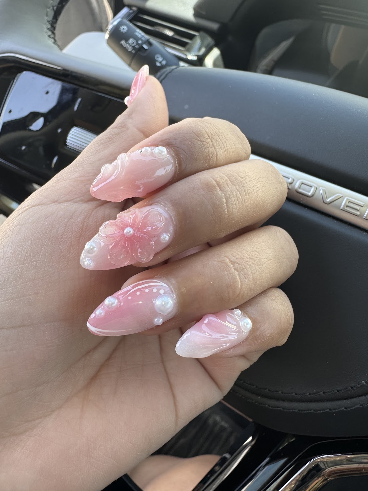 Pretty Nails - Nail Salon in Omaha