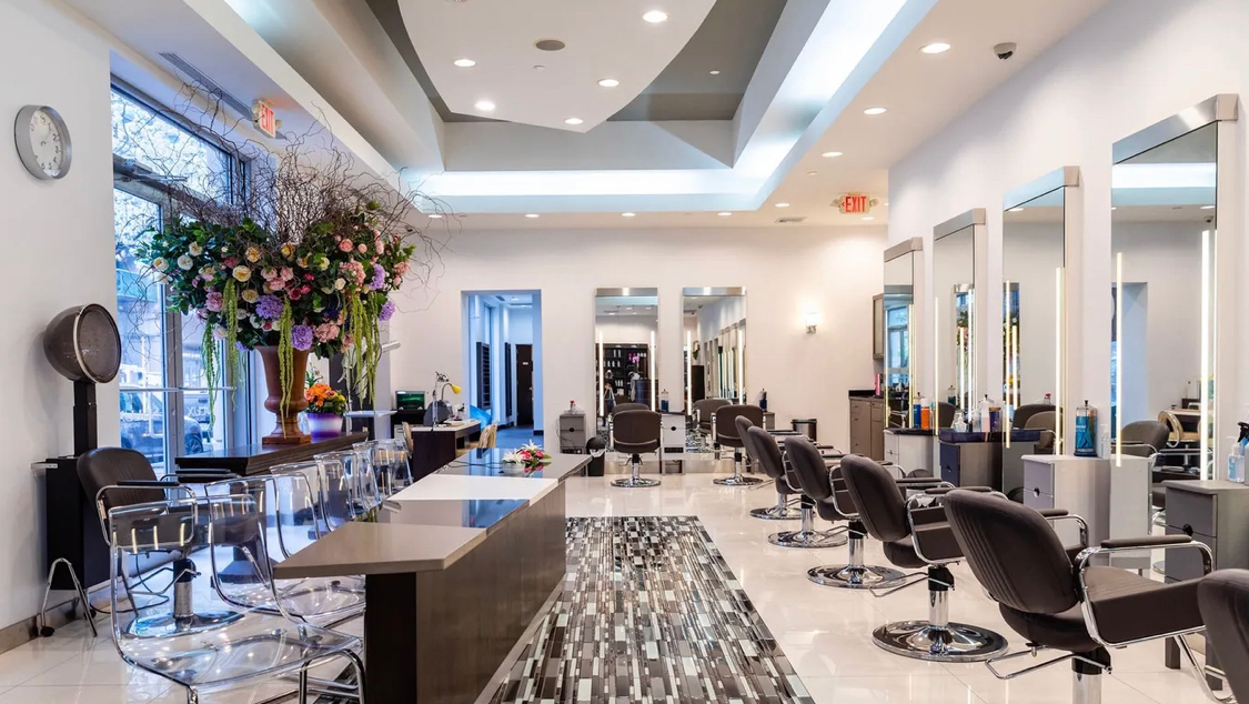 Nulux Salon & Spa - Nail Salon in Jersey City