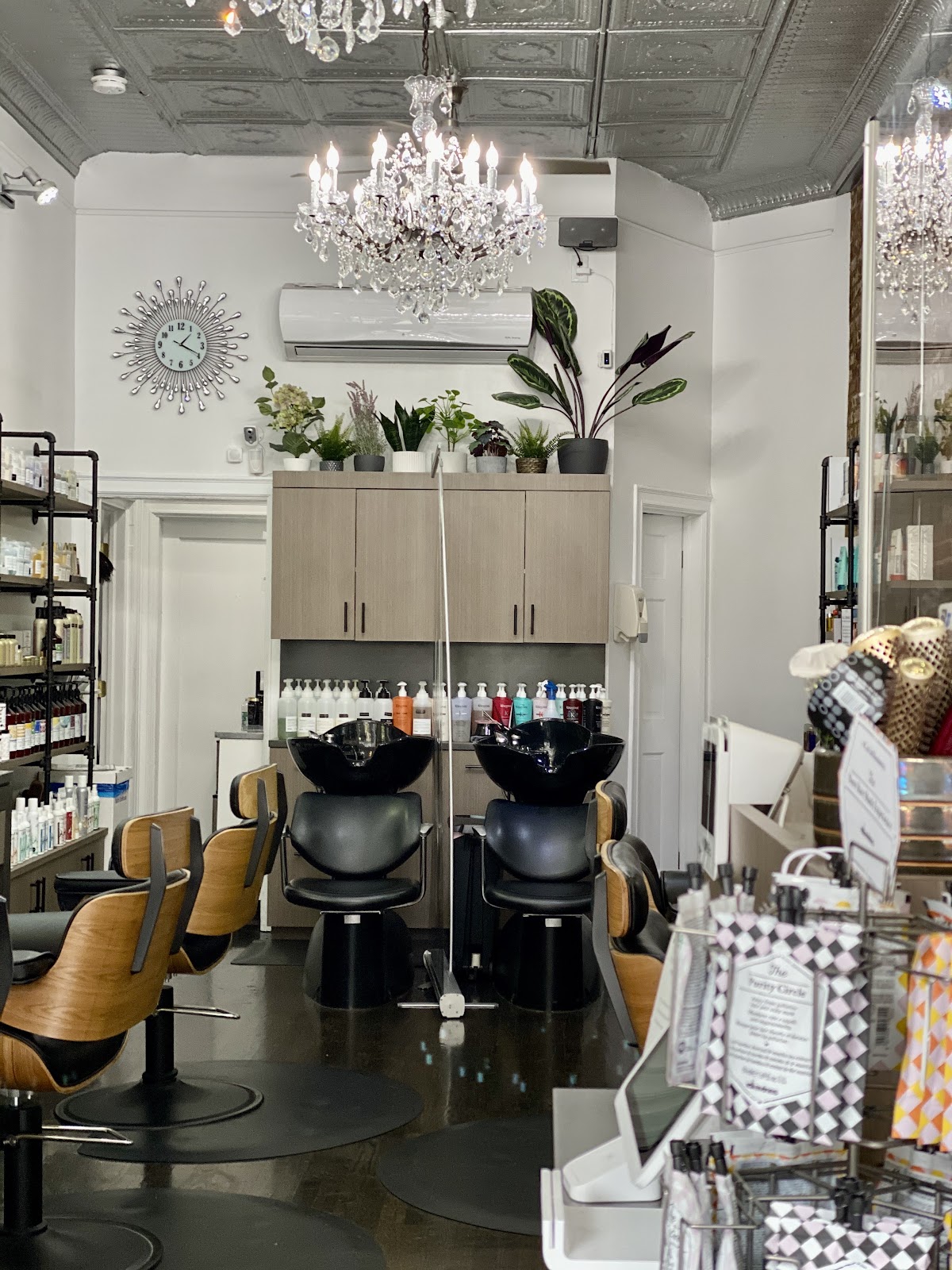 Lorraine's House of Styles - Hair Salon in Hoboken
