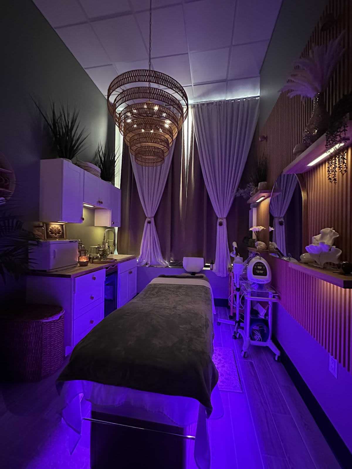 Glowasis (2025 Best Facial Winner) - Beauty Spa in Hoboken