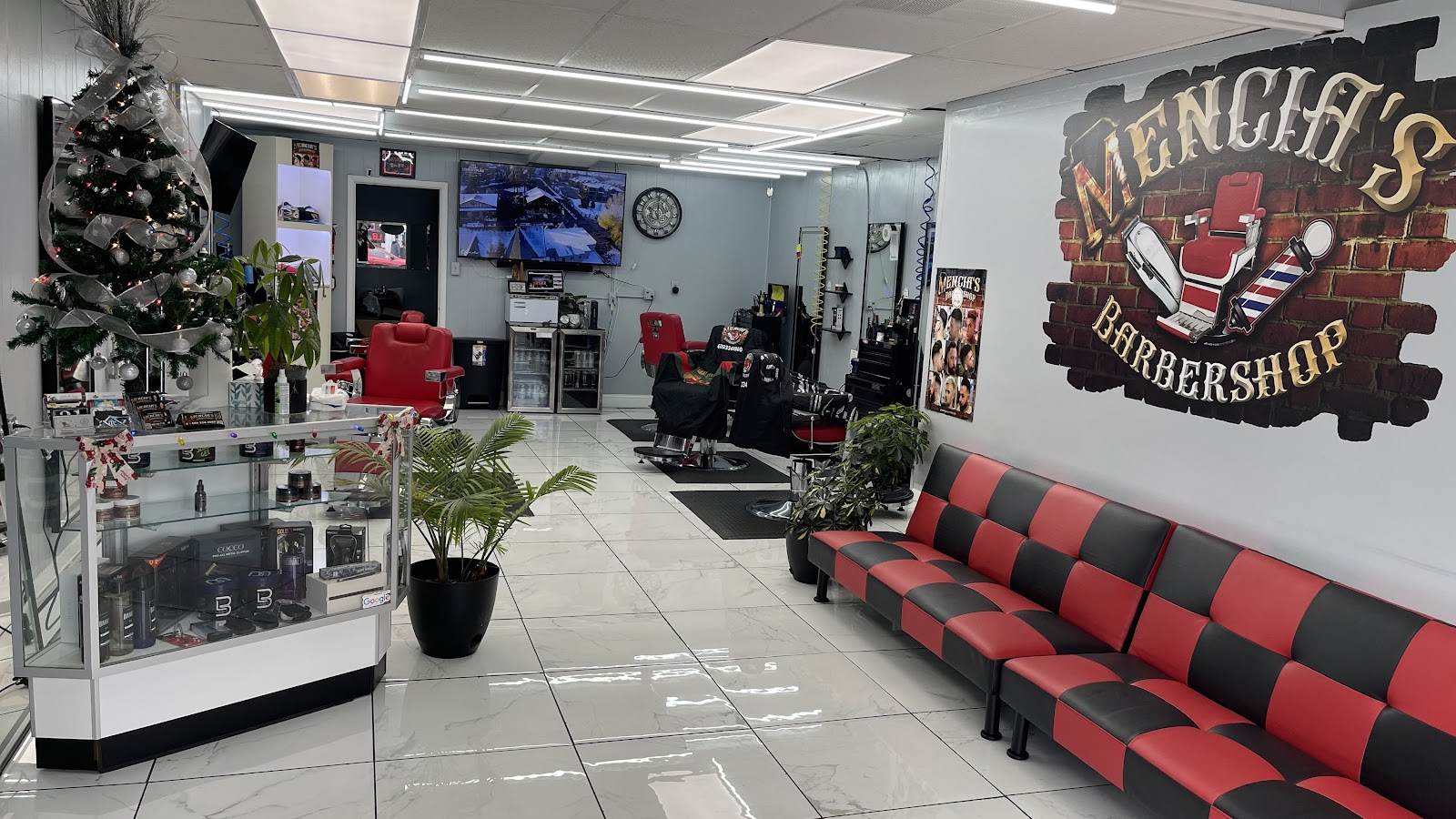 Mencia's Barbershop - Barbershop in Atlantic City