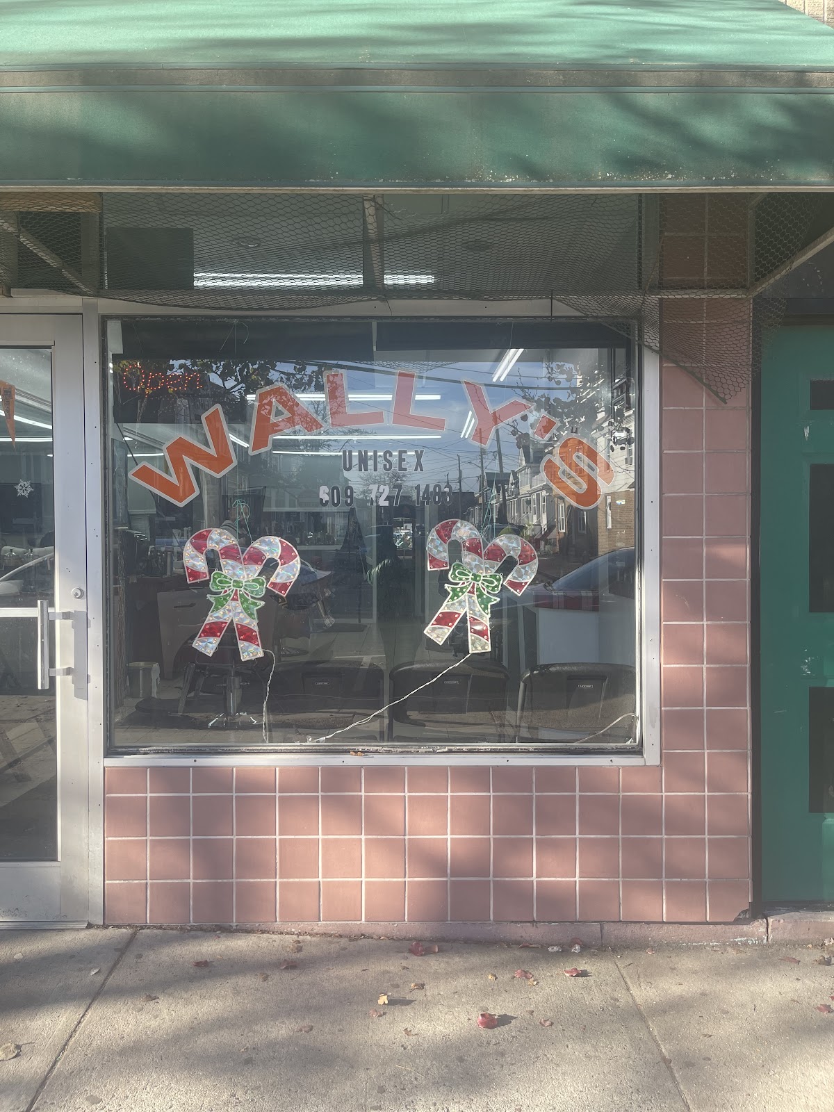 Wally's Barbershop - Barbershop in Atlantic City