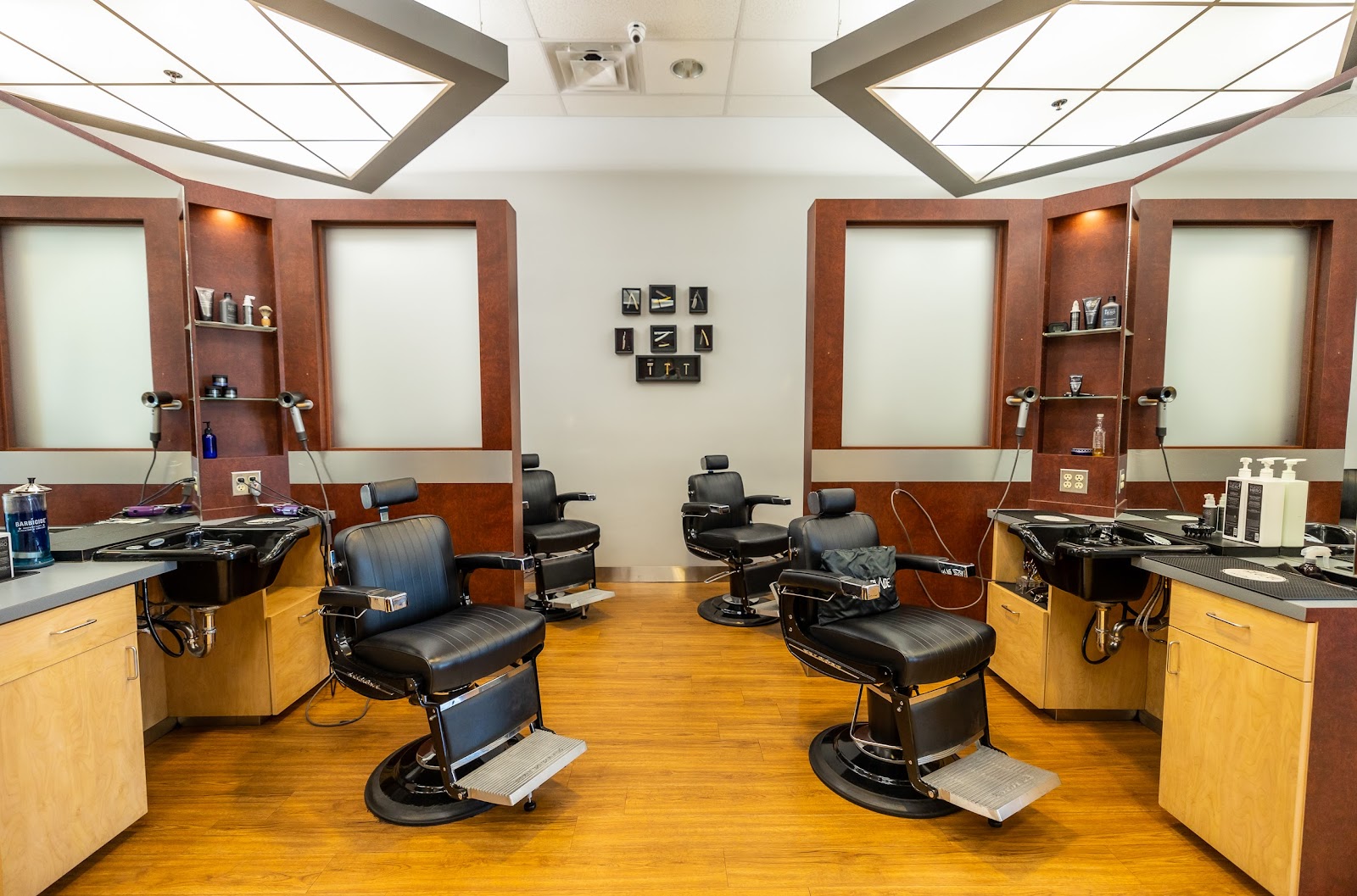 Steel Blade Men's Salon - Barbershop in Albuquerque