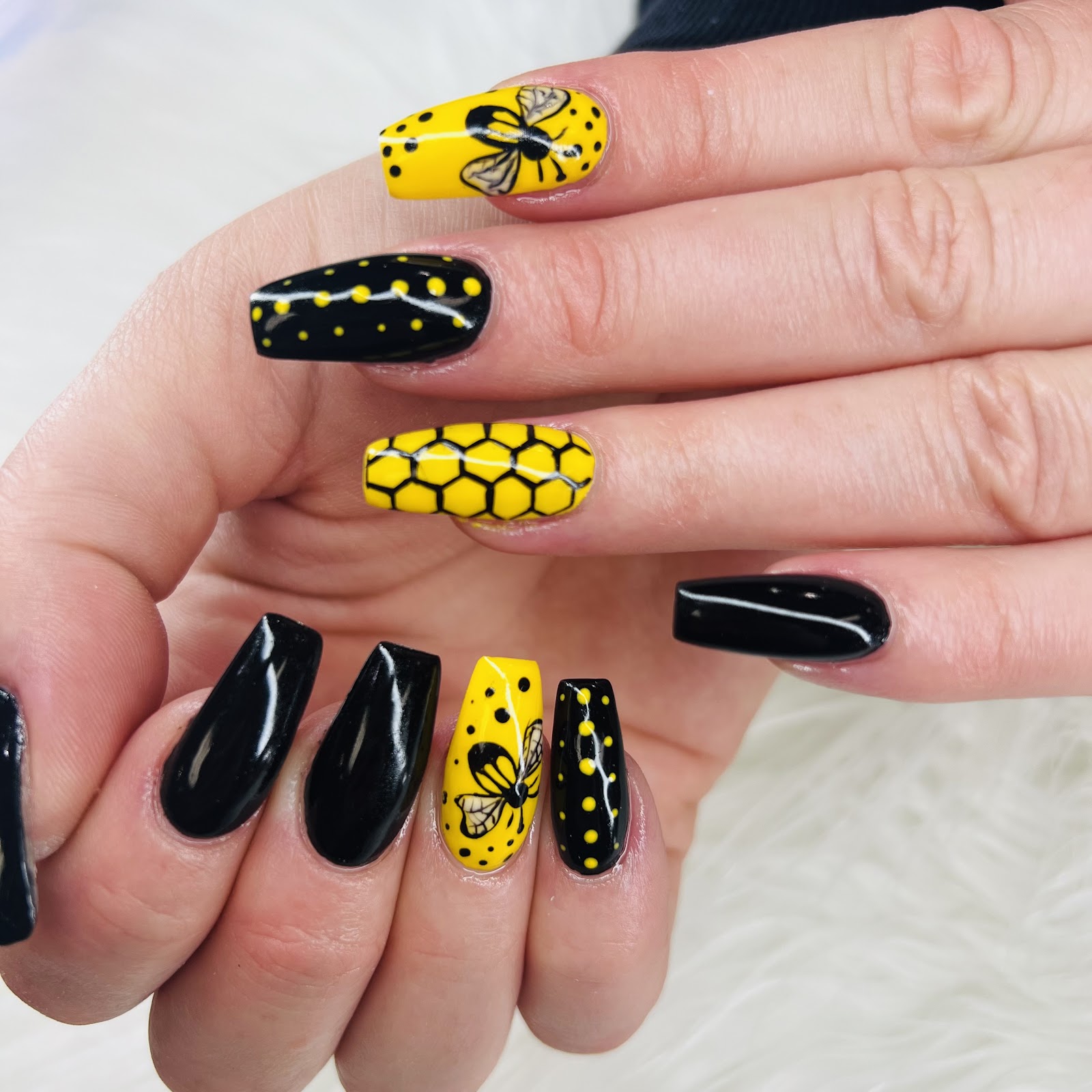 MOON NAILS & SPA - Nail Salon in Albuquerque