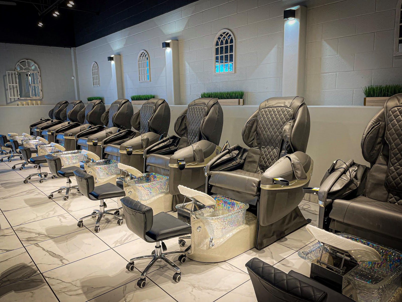 Nirvana Nails and Spa - Nail Salon in Albuquerque