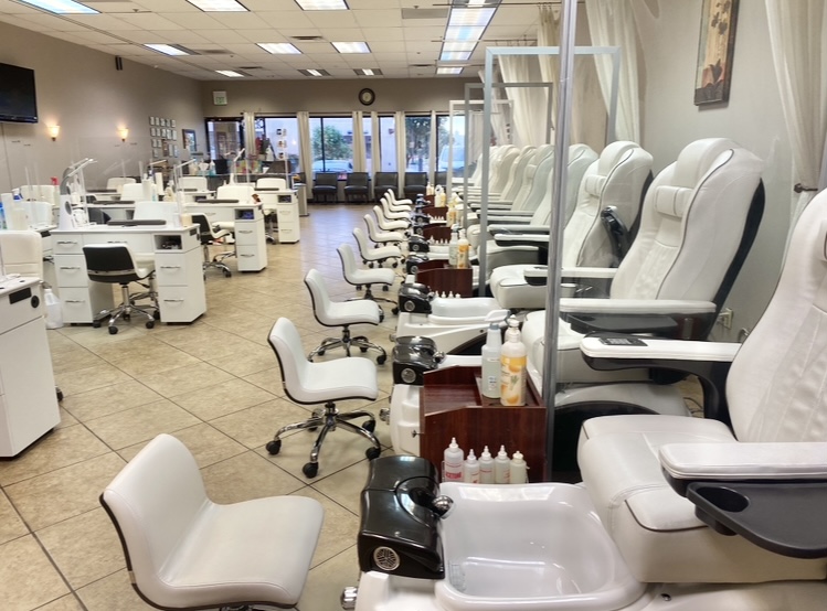 Serenity Nail Spa - Nail Salon in Santa Fe