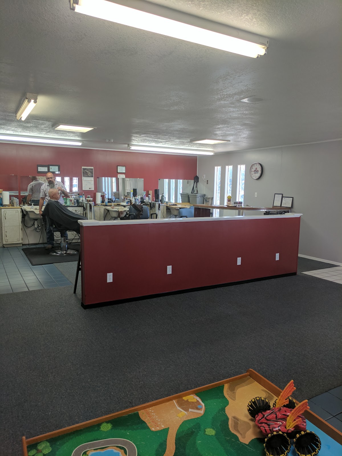 R&R Barbershop LLC - Barbershop in Las Cruces