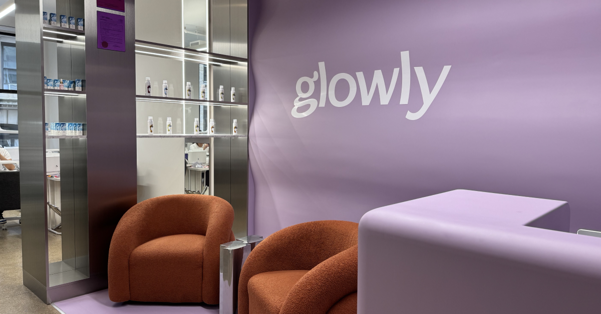 Glowly - Nail Salon in New York City