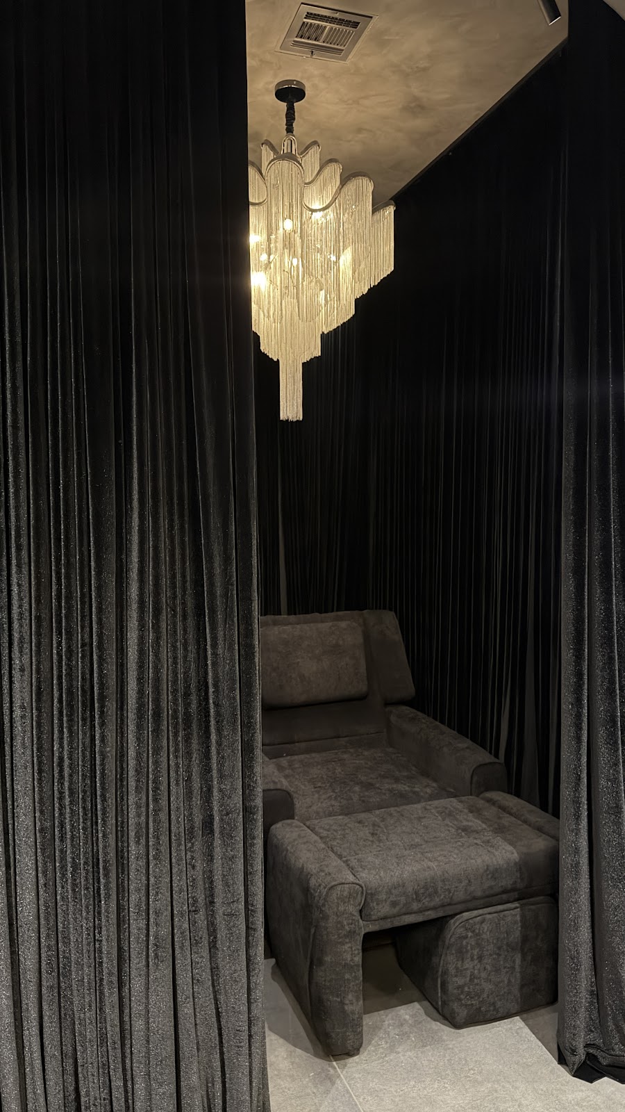 The Shade NYC Soho - Nail Salon in New York City