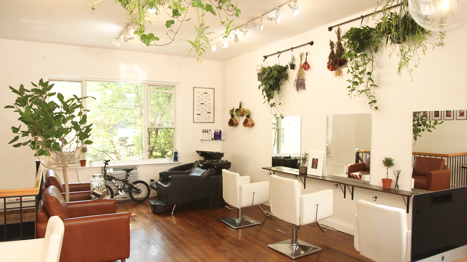 MEY New York - Nail Salon in New York City