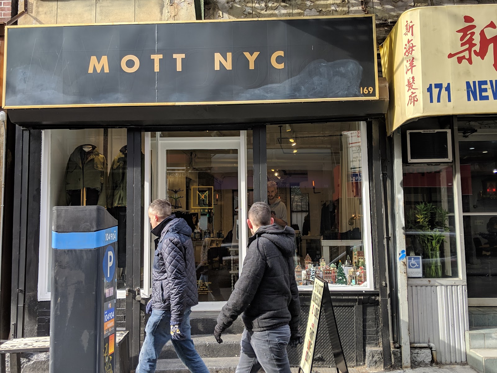 Mott NYC - Nail Salon in New York City