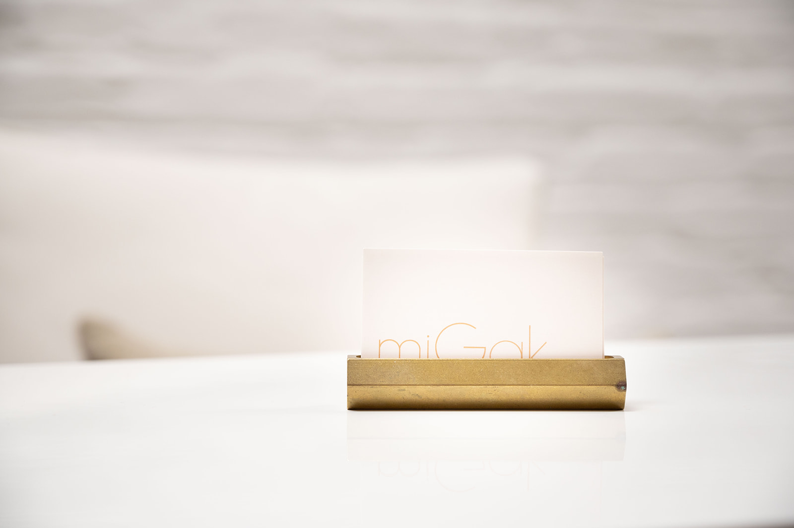 miGak nail art table - Nail Salon in Brooklyn