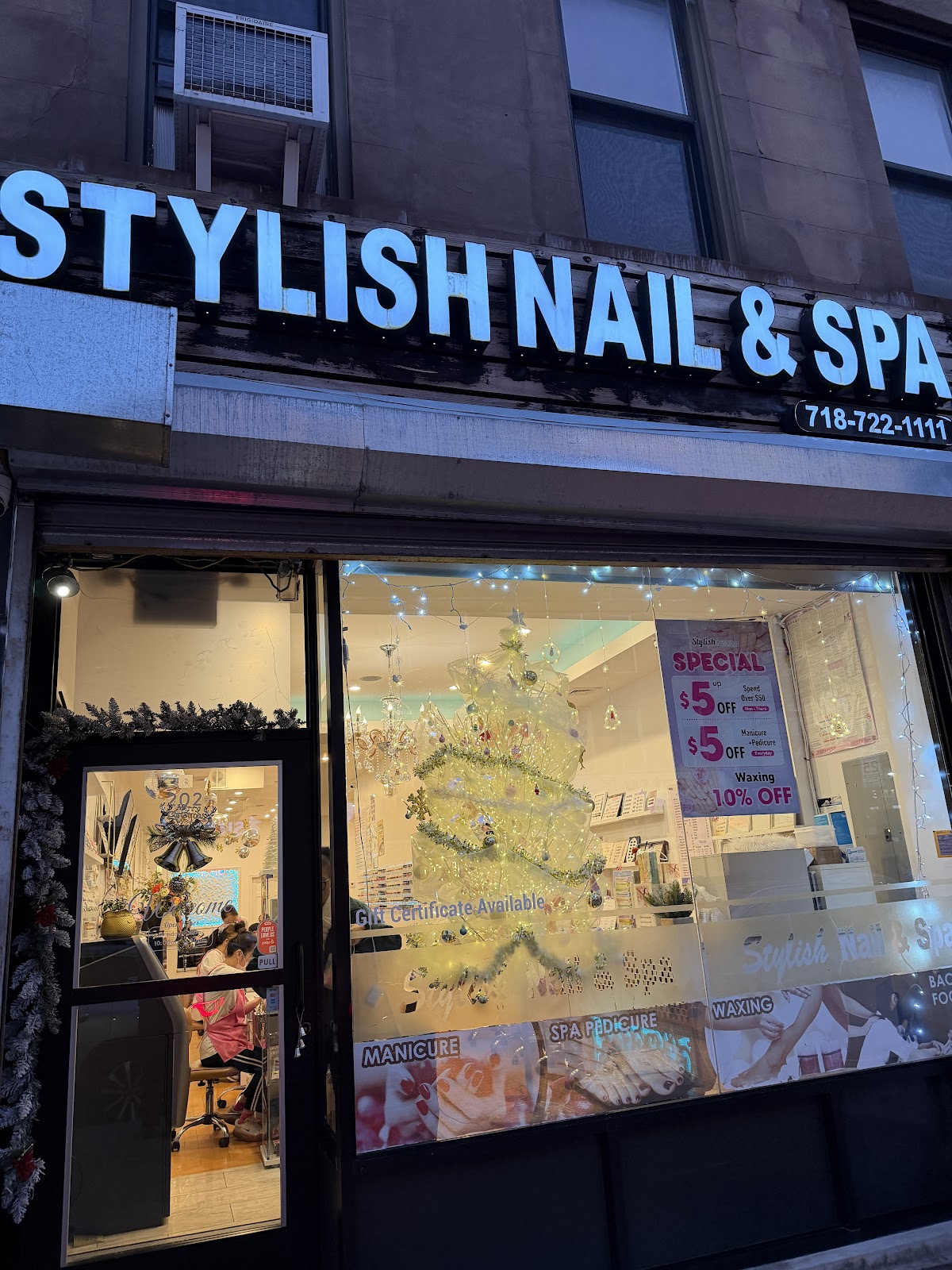 stylish Nail and Spa - Nail Salon in Brooklyn