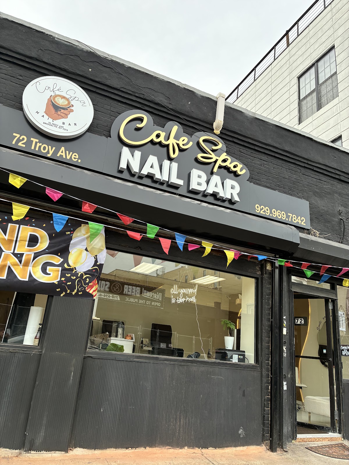 Cafe Spa Nail Bar - Nail Salon in Brooklyn